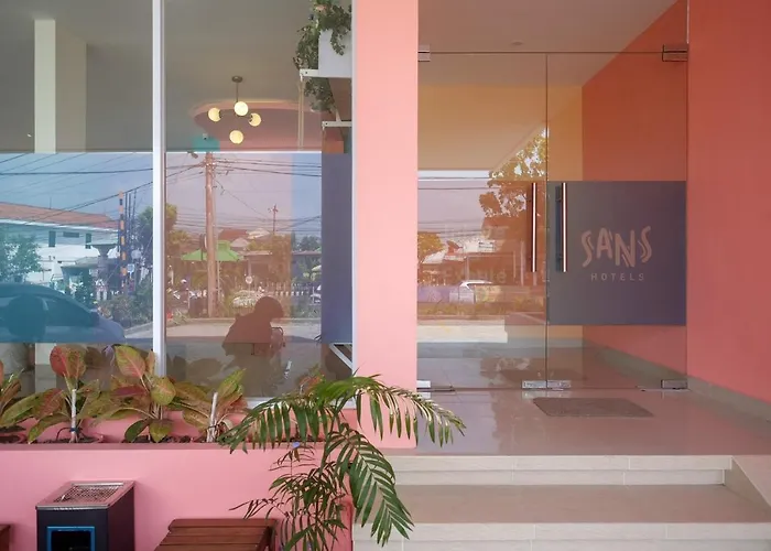 Sans Hotel Aurum Majapahit Semarang